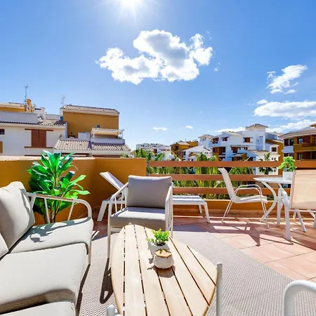 Апартаменти Sunny Penthouse With Terrace, Punta Prima *