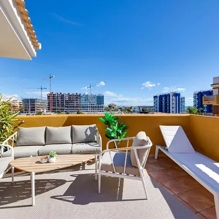Sunny Penthouse With Terrace, Punta Prima Апартаменти Торрев'єха