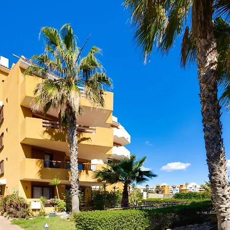 Апартаменти Sunny Penthouse With Terrace, Punta Prima Торрев'єха
