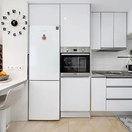 Апартаменти Sunny Penthouse With Terrace, Punta Prima *